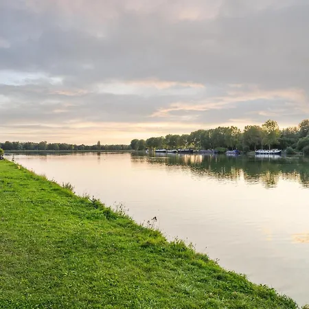 Prázdninový dům Haven With Sauna & Pool *